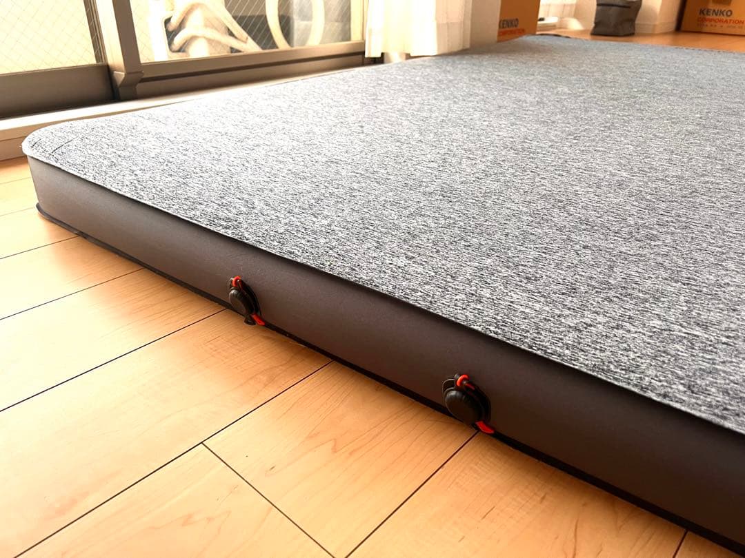 【在庫一掃】キャンプインフレーターマット ダブルサイズ