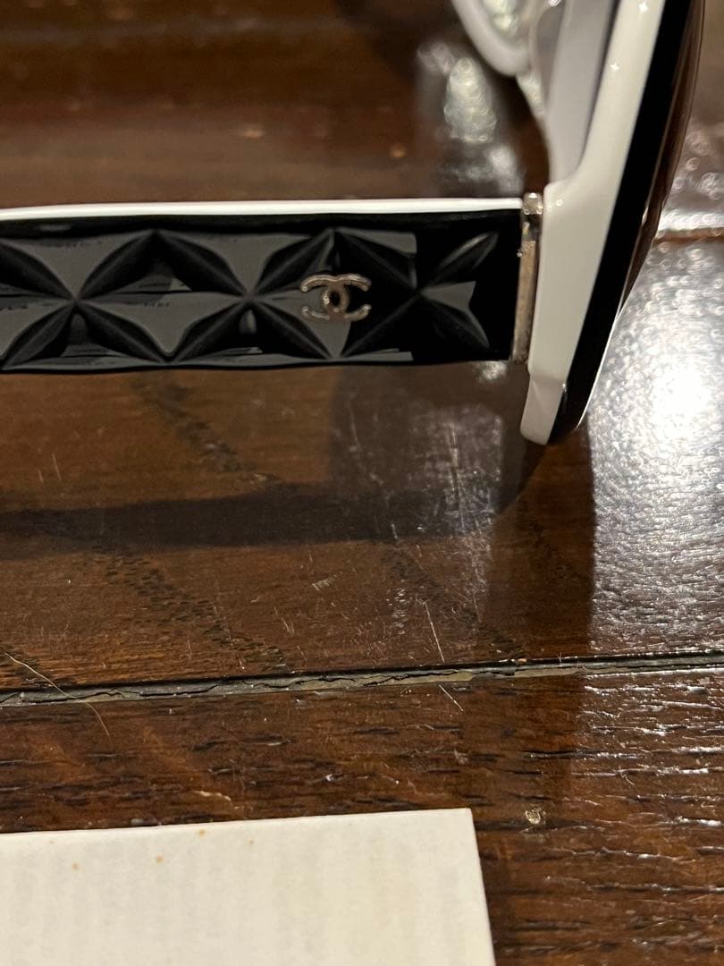 ビンテージ　CHANEL バイカラー　サングラス　箱付き　マトラッセココマーク