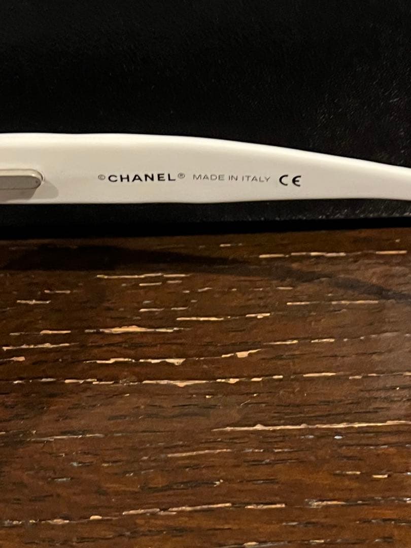 ビンテージ　CHANEL バイカラー　サングラス　箱付き　マトラッセココマーク