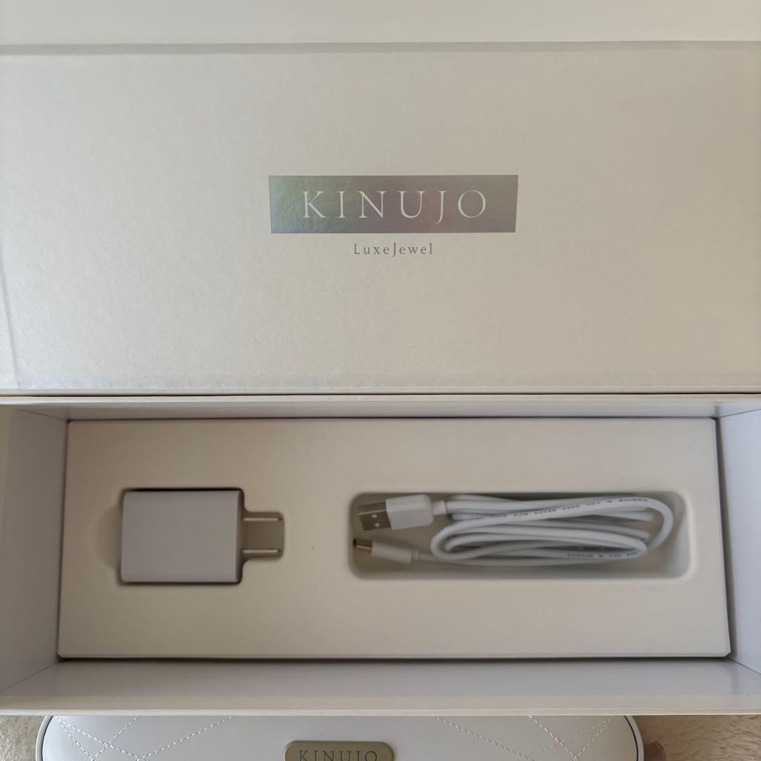 KINUJO絹女　LuxeJewelコードレスヘアアイロン