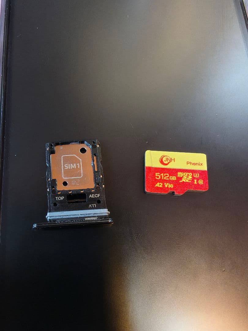 Galaxy docomo A53 5G ブラック 512GBのmicroSD付