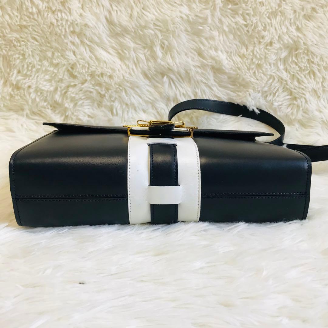 【極美品】セリーヌ ショルダーバッグ 肩掛け フラップ リボン ロゴ金具