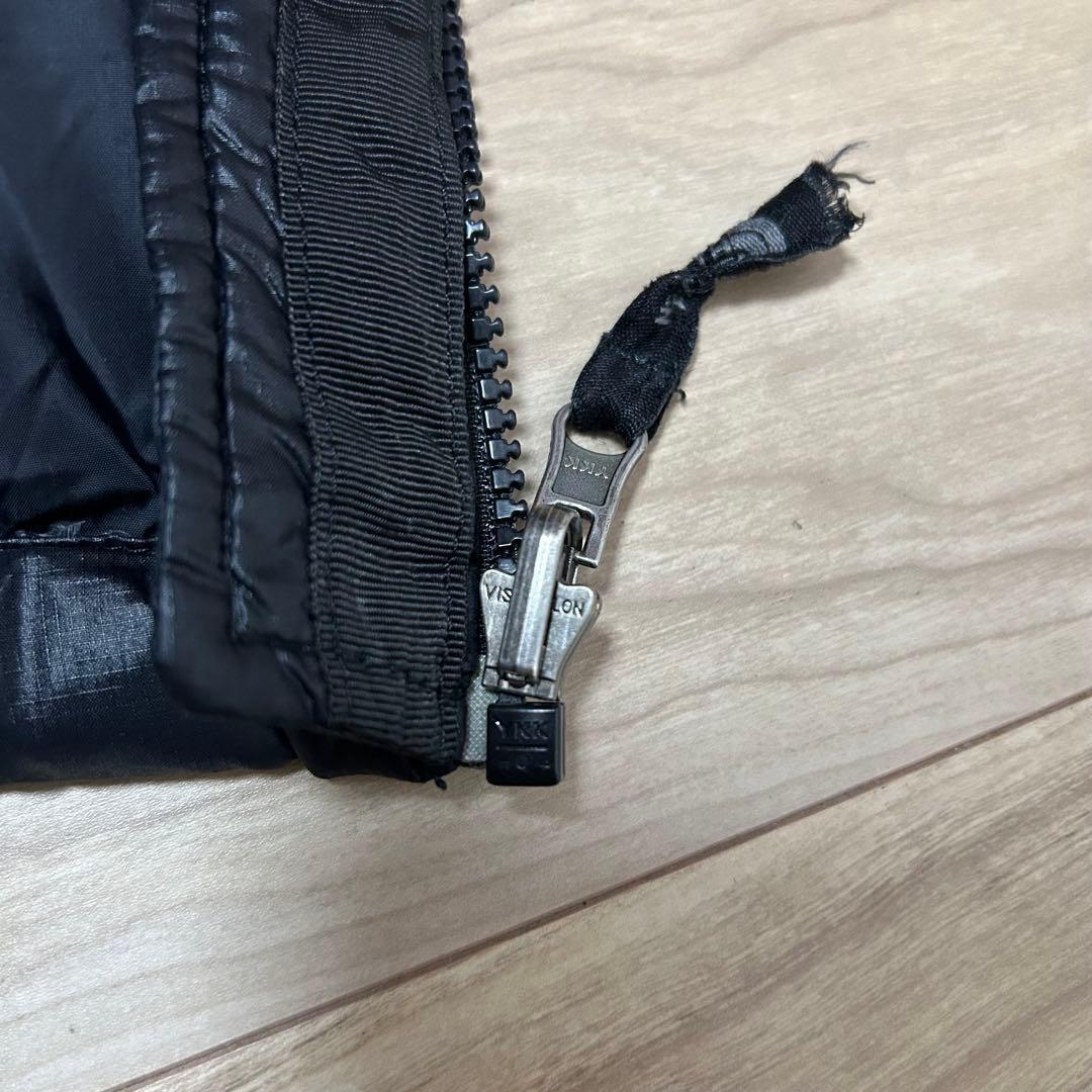 日本未入荷　海外限定　ノースフェイス　ヌプシダウンベスト　700FP 黒　XL