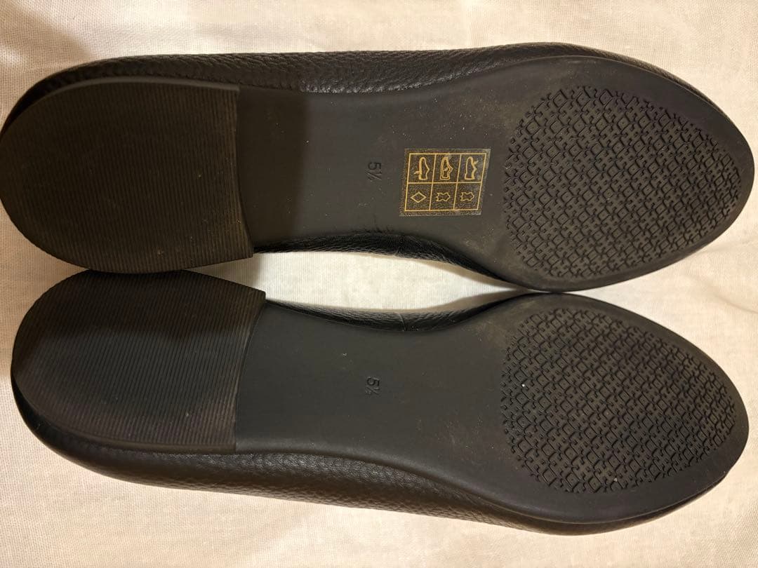 TORY BURCH ブラック フラットシューズ　5.5