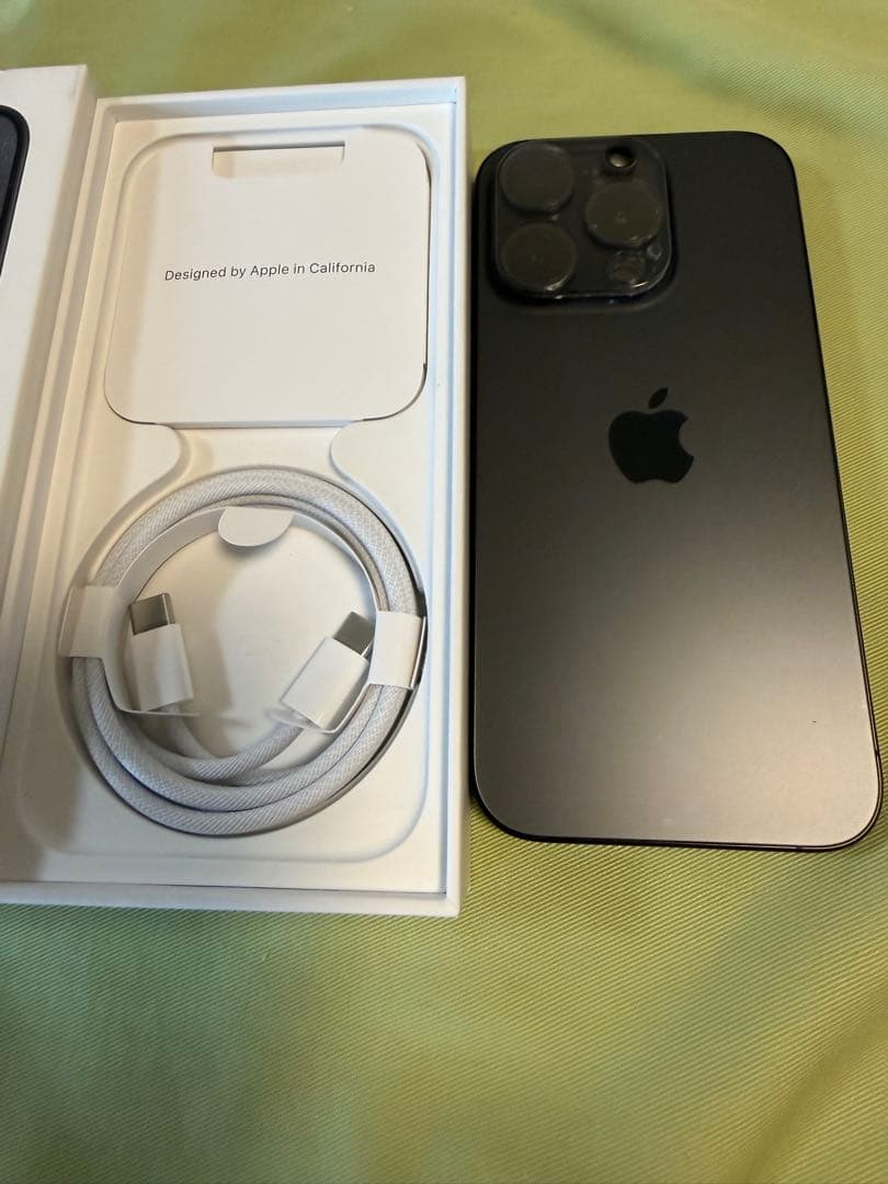 ★iPhone 15 Pro★128GB★チタニウムブラック★付属品未使用!