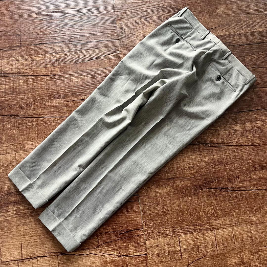 <極美品>TAGLIATORE ヴェスビオ 新ロゴ モノトーン ウールスーツ46