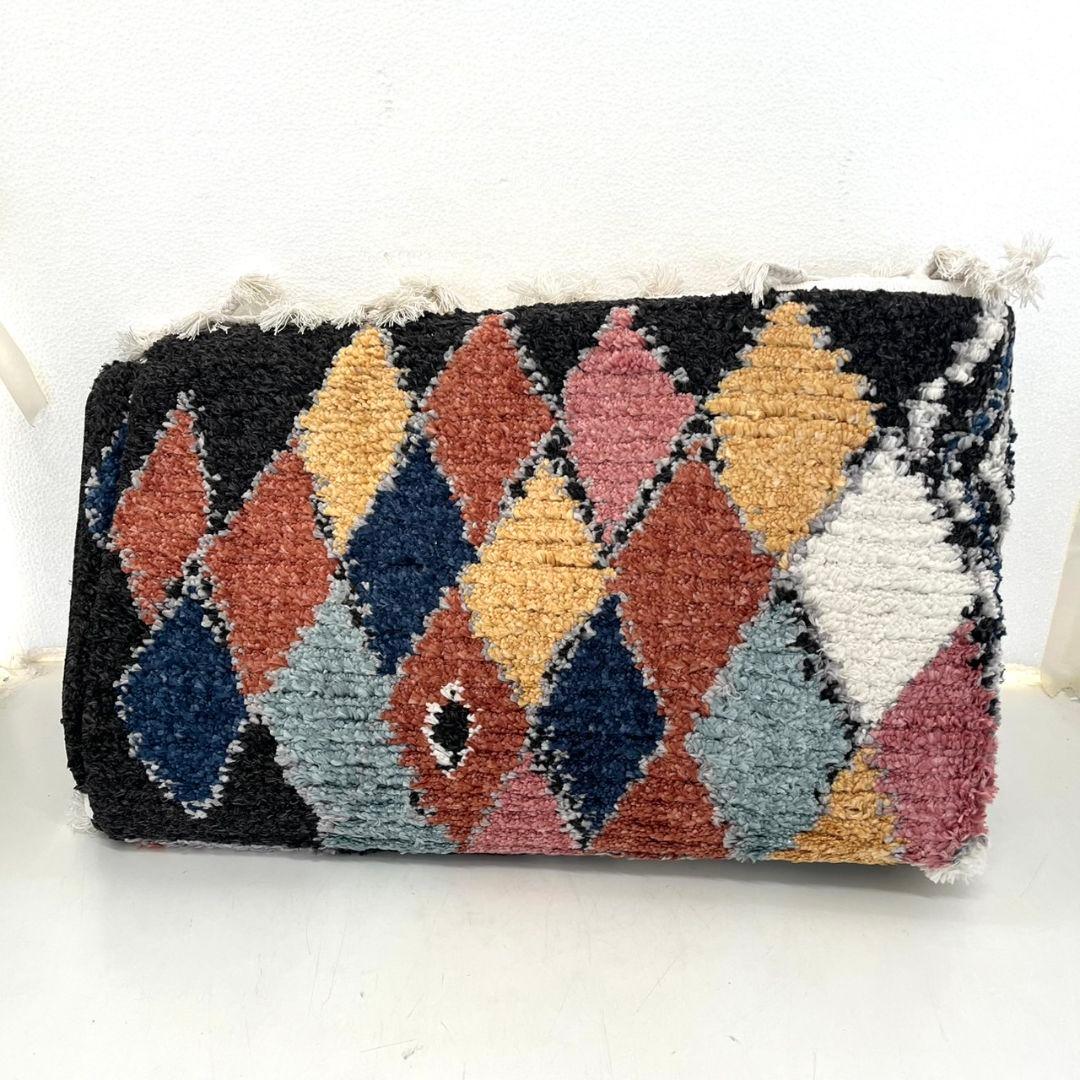 【新品未使用】ウィルトンラグ 160×230cm（トルコ製）