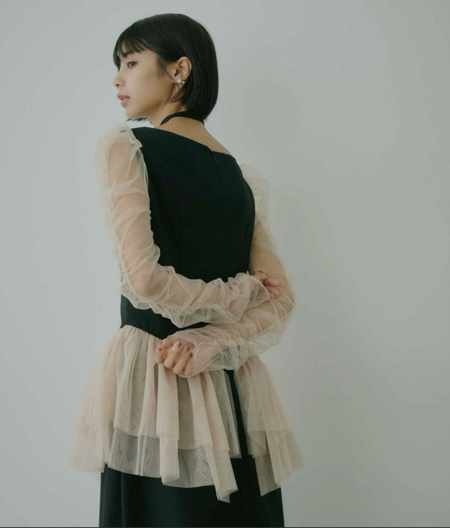 VIOLETTA チョーカー付きチュールスリーブドレス　オケージョンドレス