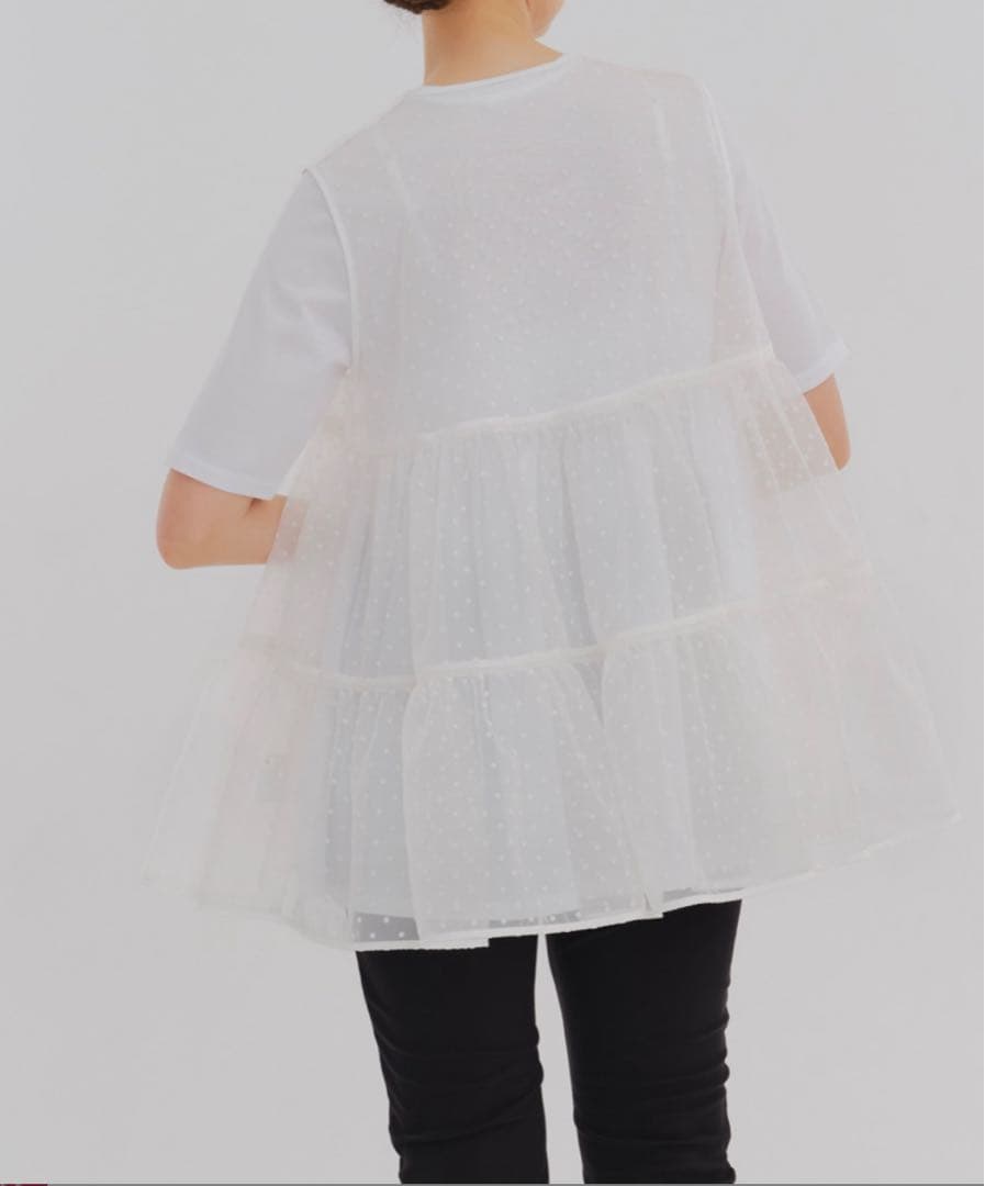 【新品未使用】yori ドットフロッキーティアードジレ　白