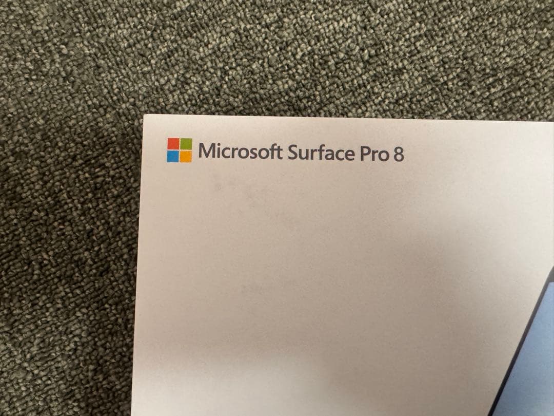 Microsoft Surface Pro 8 本体