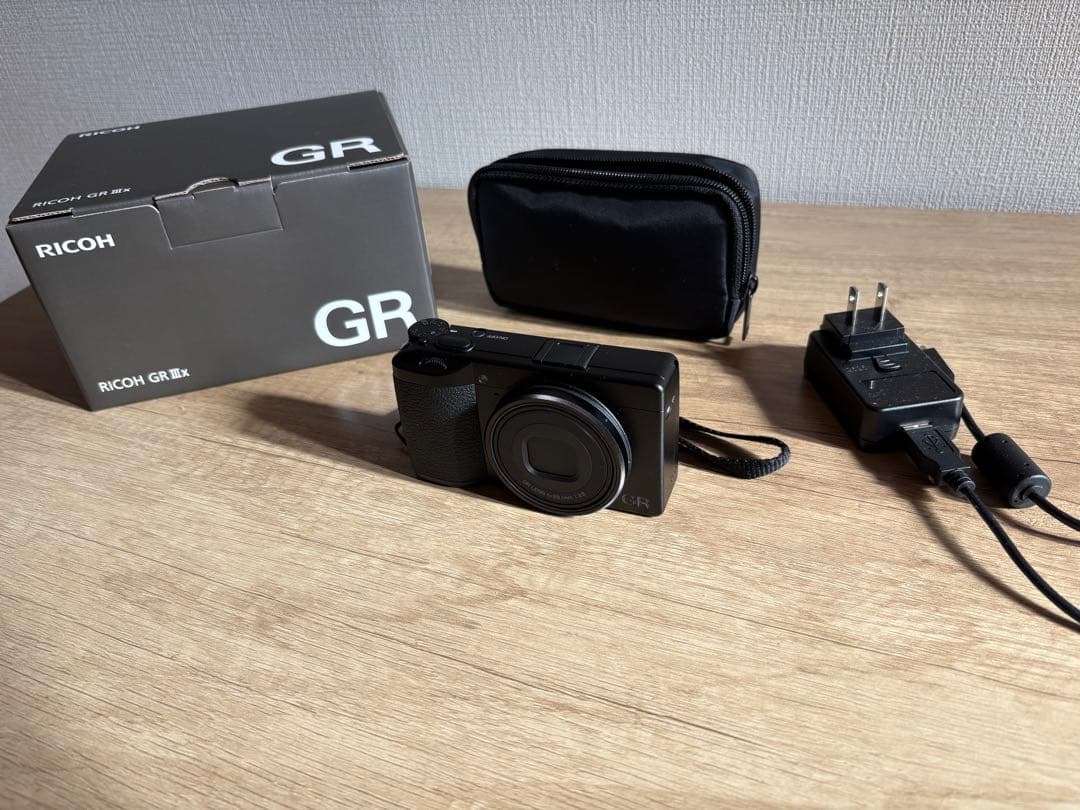 デジタルカメラ RICOH GR3x