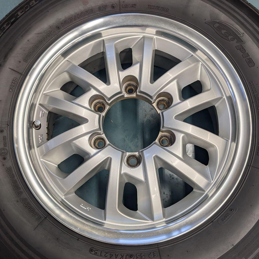 ハイエース200系 アルミホイールタイヤセット 15インチ