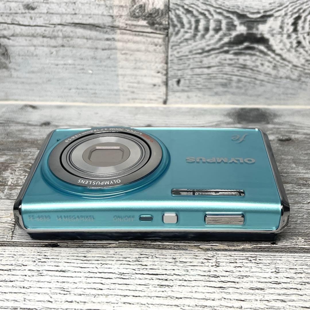 【極美品】オリンパス FE-4030 ライトブルー バッテリー 充電器付き