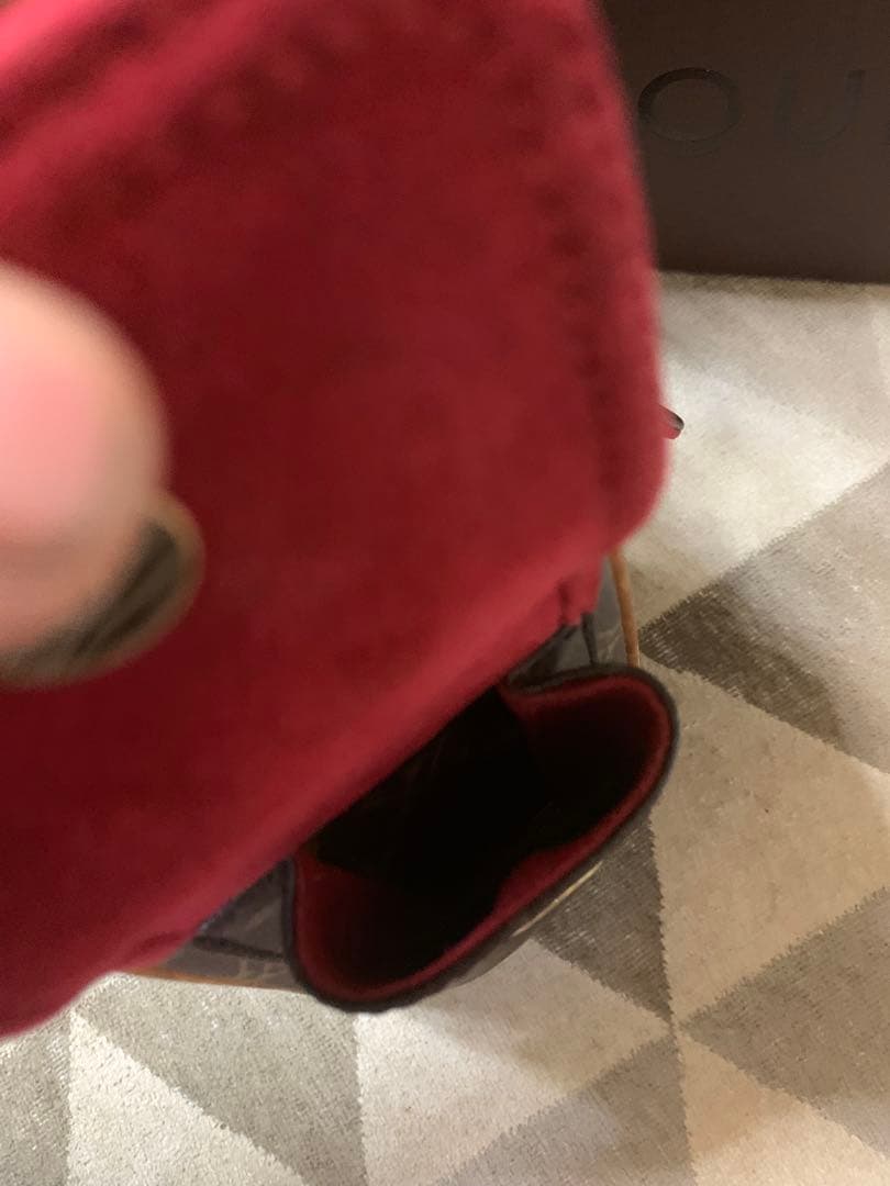 Louis Vuitton ハンドバッグ。バッグ ダークブラウン