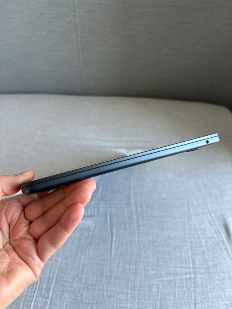 MacBook Air M2 ミッドナイト