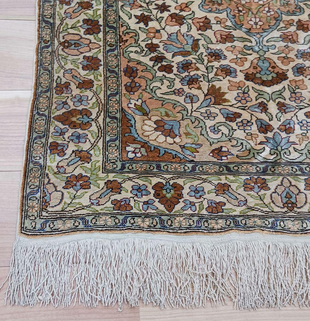 Y3050 トルコ絨毯 カイセリ 手織り72万ノット シルク 128×83㎝