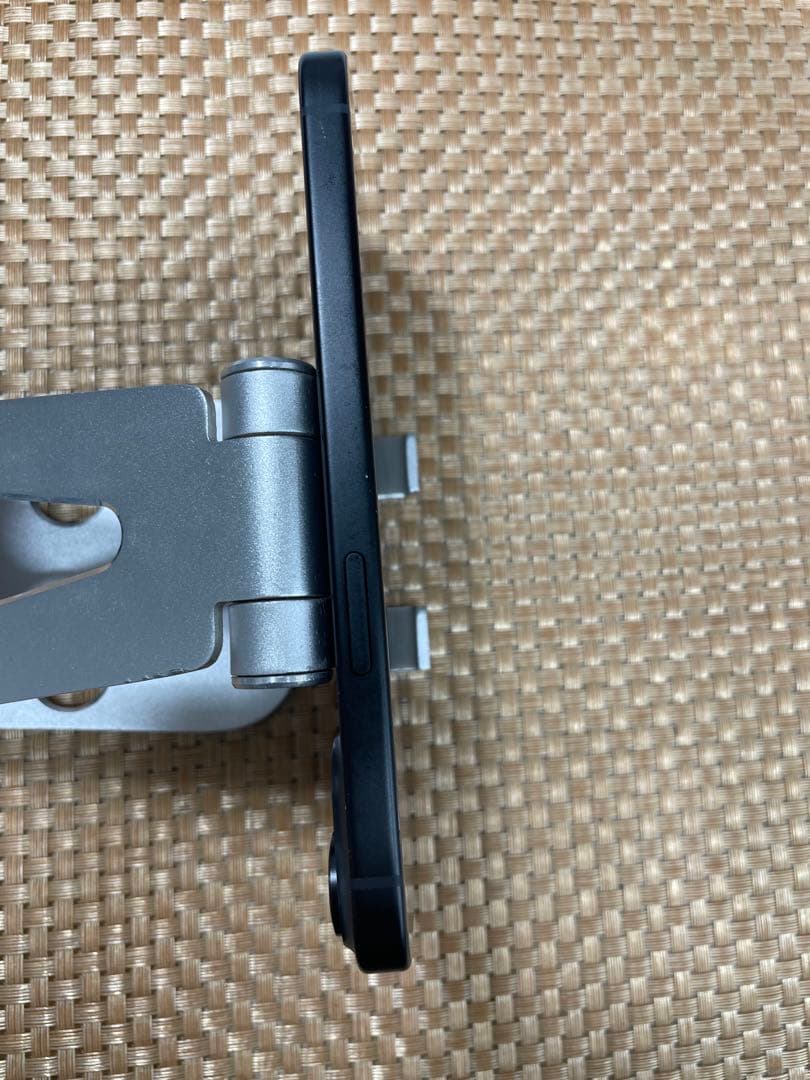 iPhone 15 128 GB ブラックSIMフリー【8541】