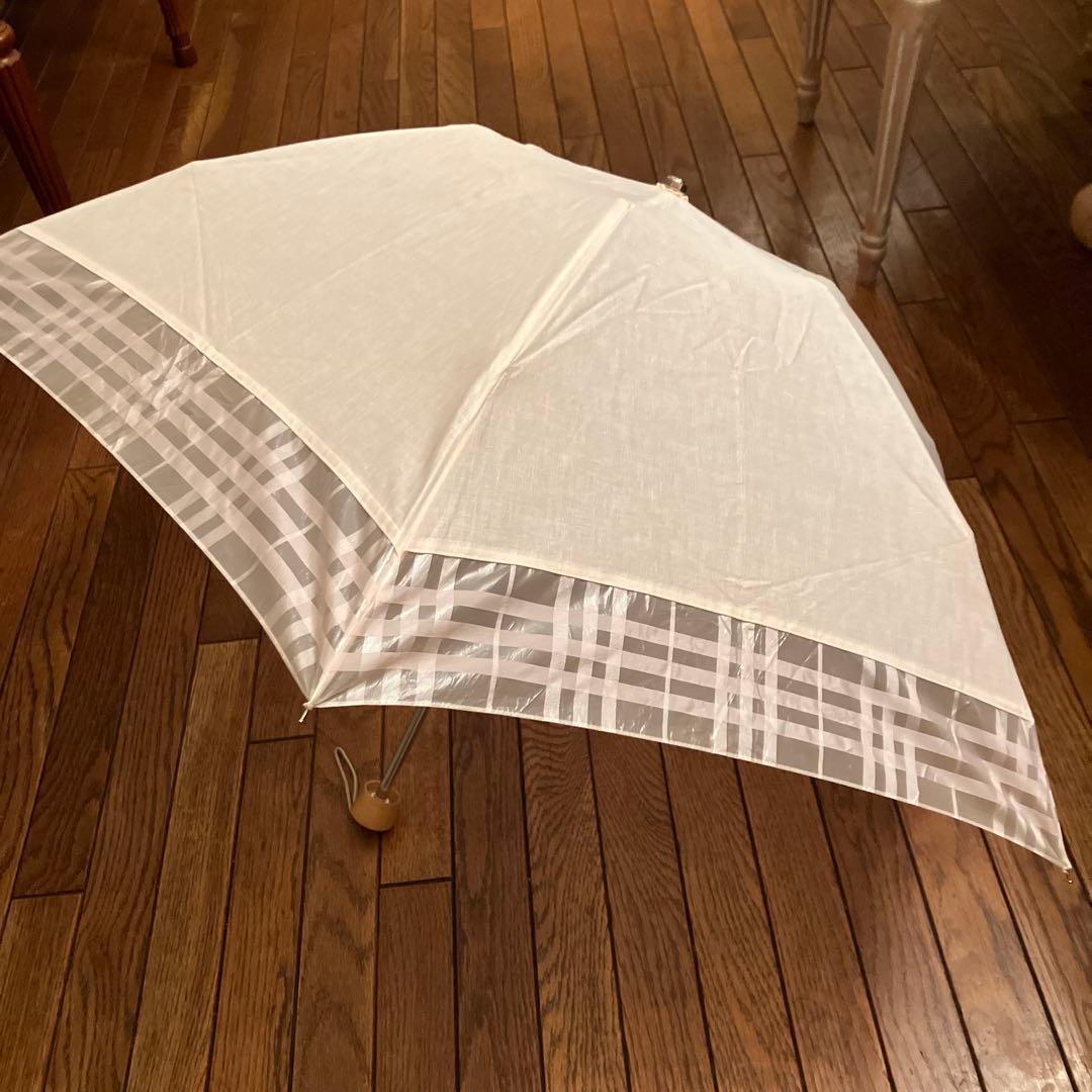 jasmin　セリーヌとバーバリの傘