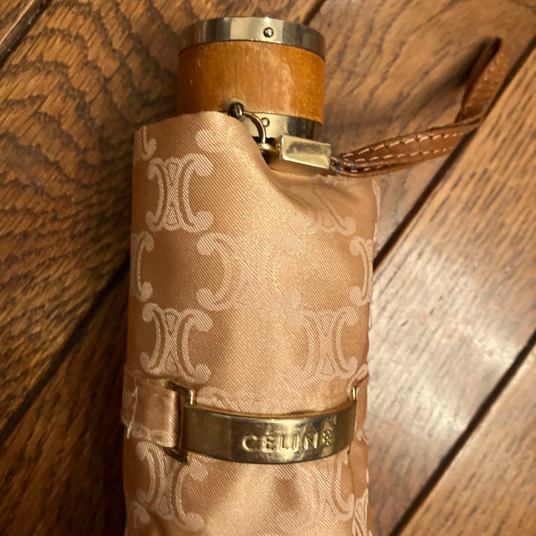 jasmin　セリーヌとバーバリの傘