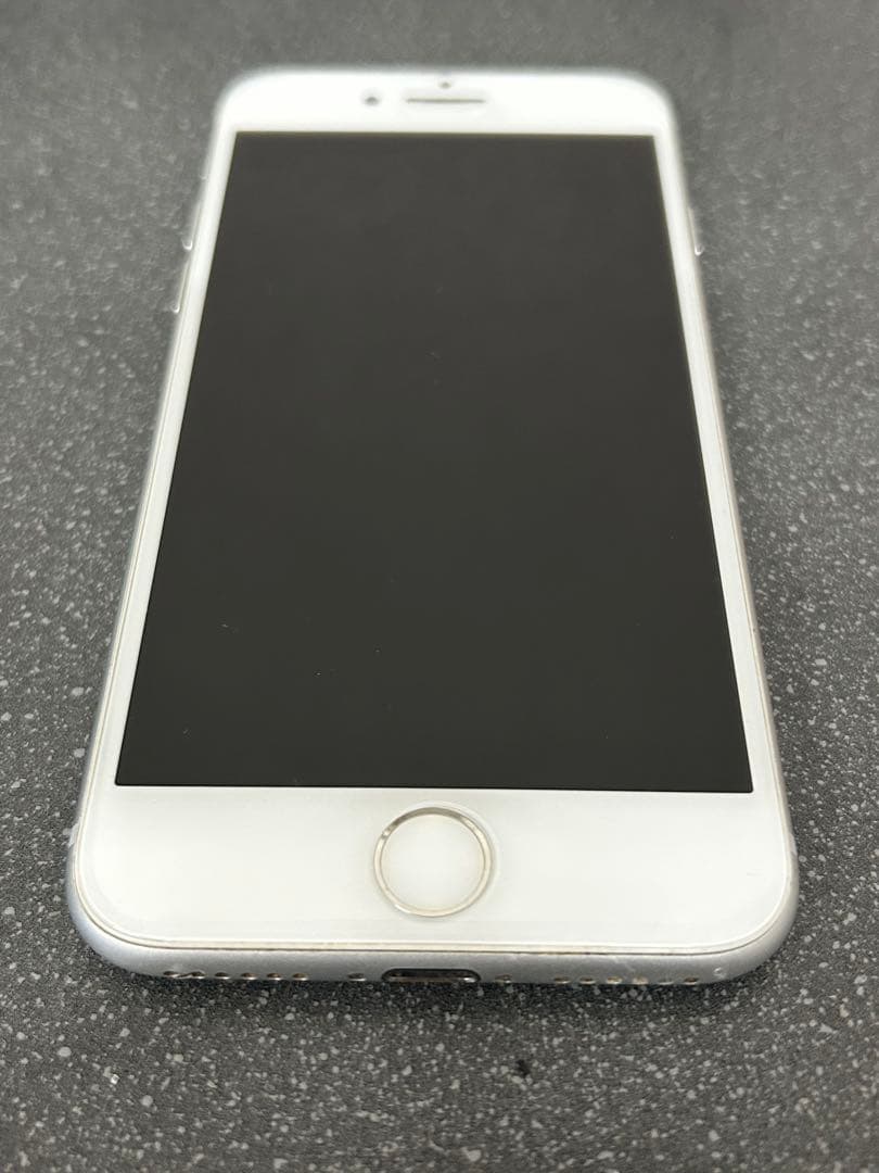 携帯電話本体 iPhone8 256GB