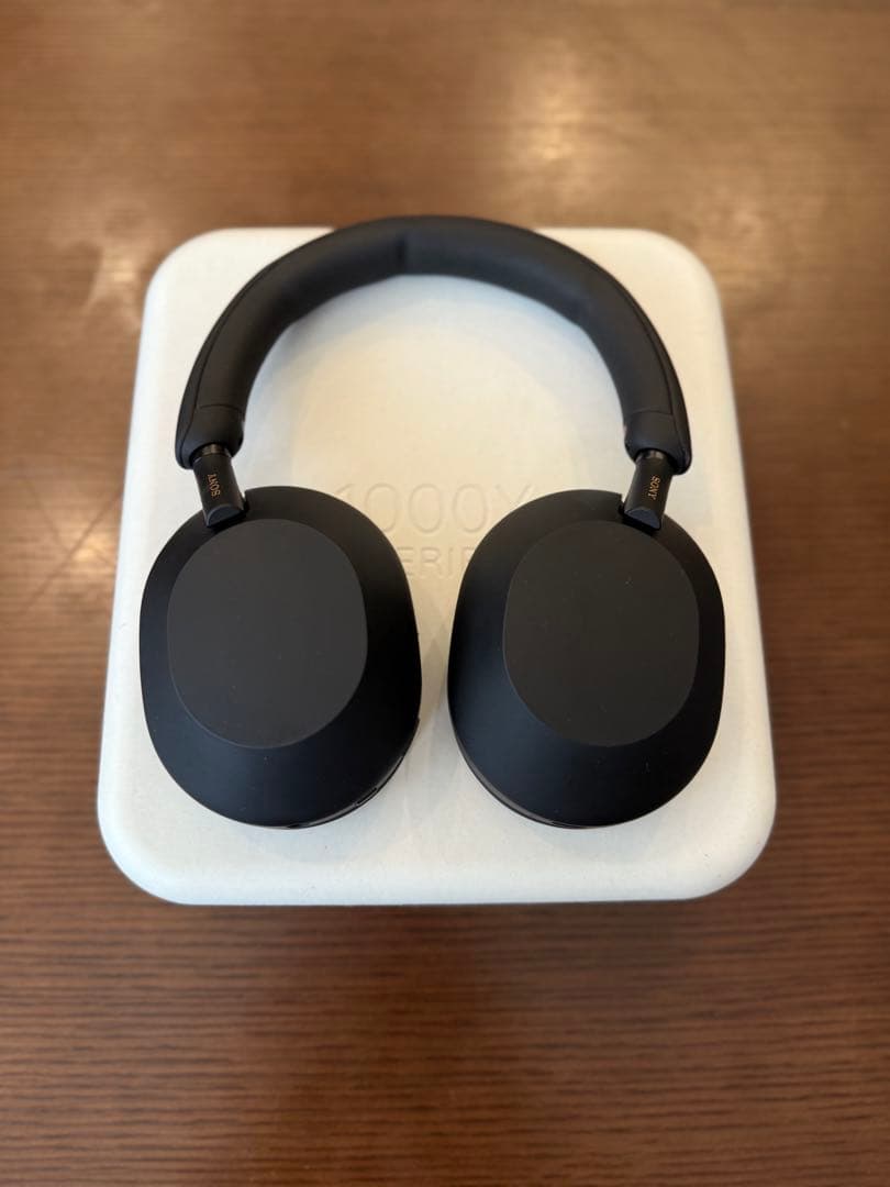 三年保証付き！SONY WH-1000XM5 ブラック ワイヤレスヘッドホン