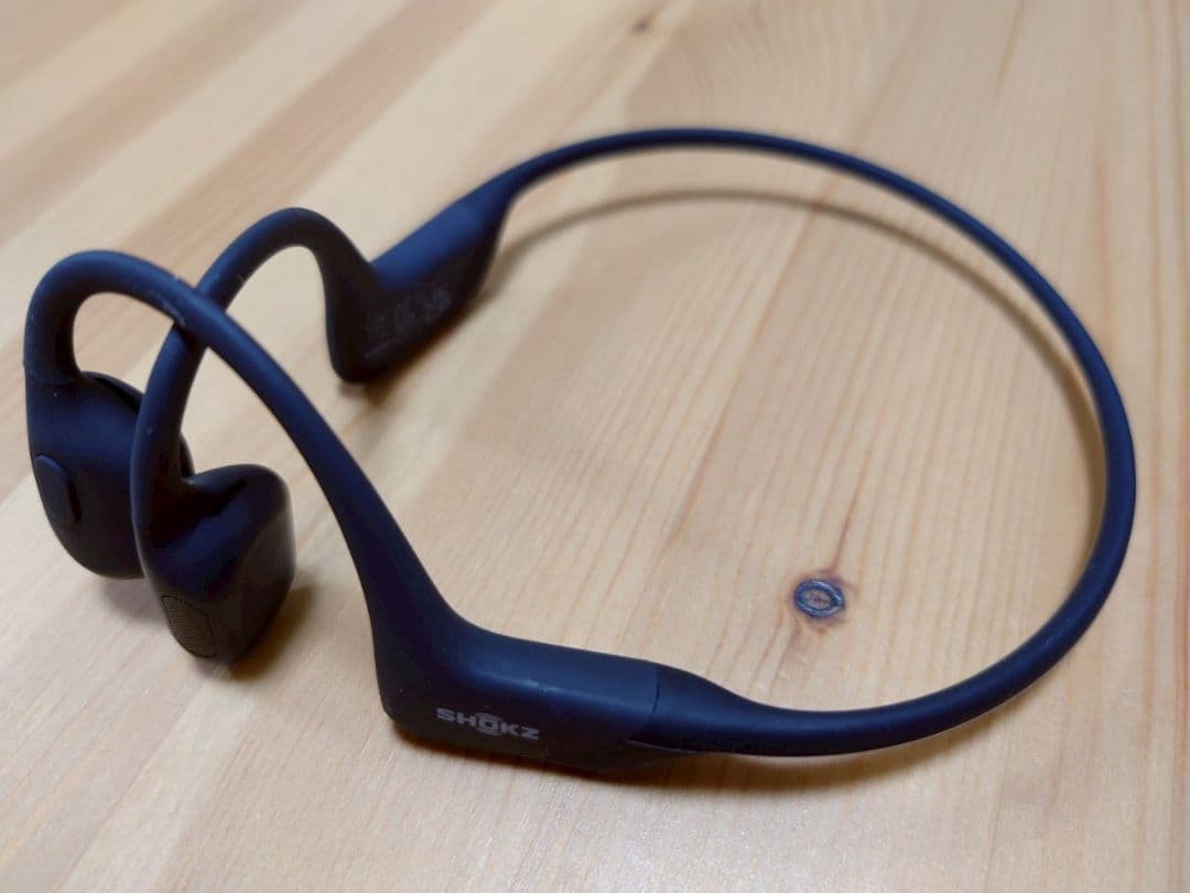 SHOKZ OPENRUN PRO 骨伝導イヤホン Black