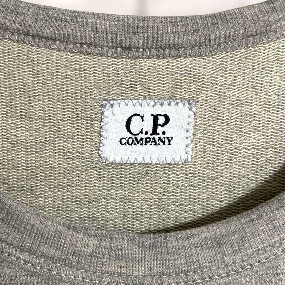 【極美品/XL】✴︎新品C.P. COMPANY ロゴ刺繍 スウェット トレーナー