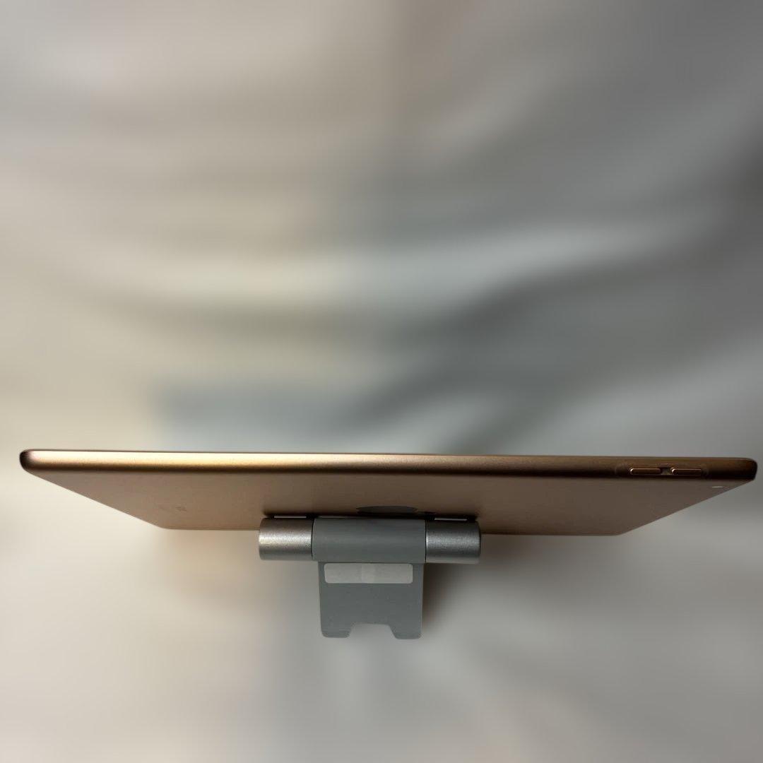 【Wi-Fiモデル】 iPad8 32GB ゴールド 第8世代 A2270