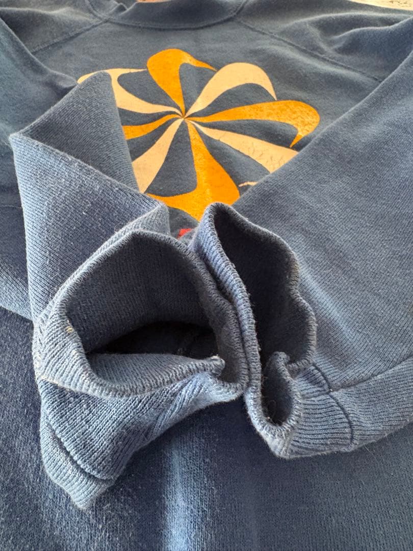 NIKE 風車ロゴ　スウェット