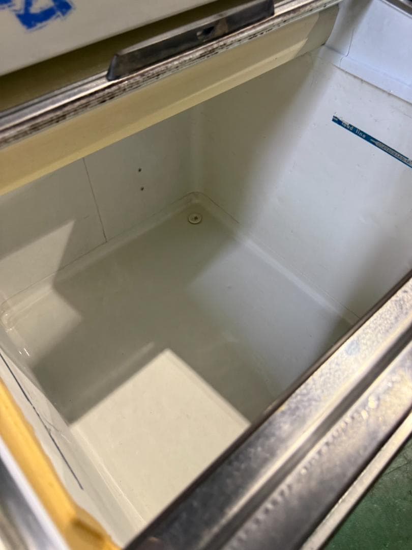 サンヨー　冷凍ストッカー　SCR-R3500