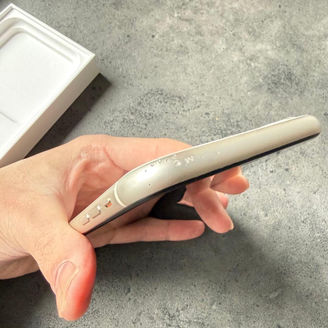 Apple iPhone 11 256GB ホワイト 本体