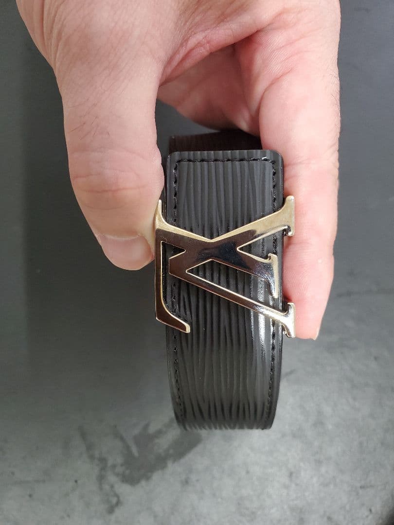 美品　ルイヴィトン サンチュールLVイニシャルベルト 85/34ブラック レザー