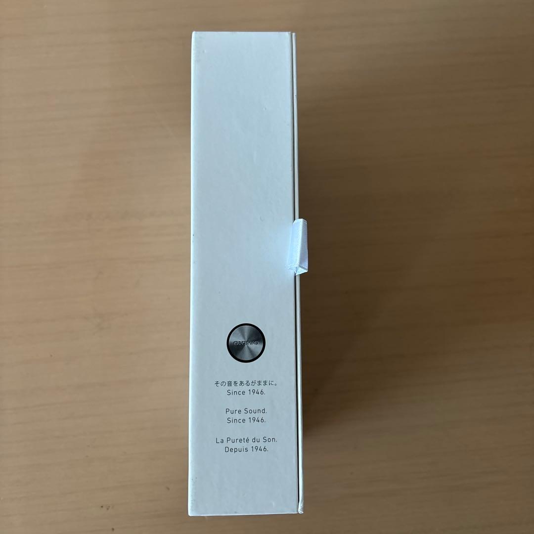 【新品】ONKYO カナル型イヤホン セミオープンE700MW