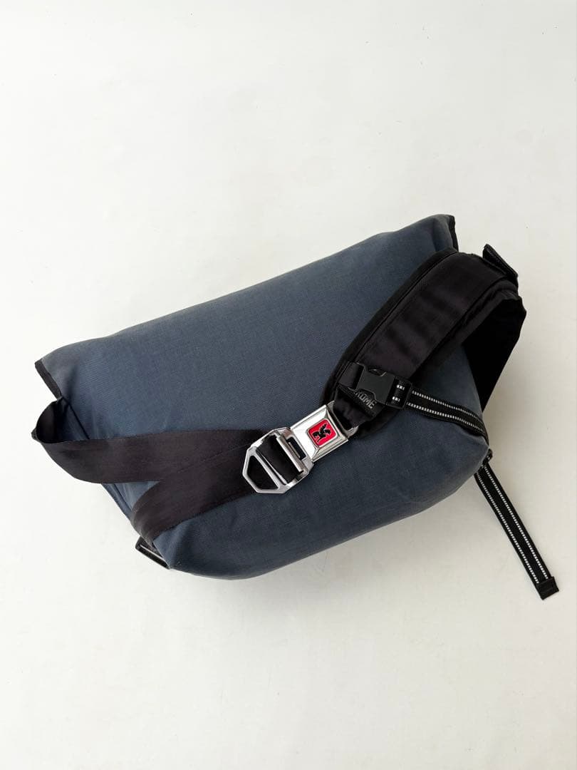 アクセサリー -CHROME- REFLECT MESSENGER BAG