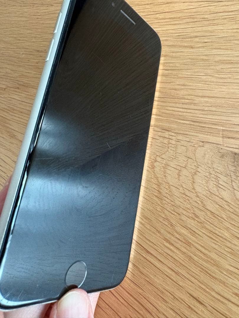 Apple iPhone SE3 ホワイト 本体　128GB