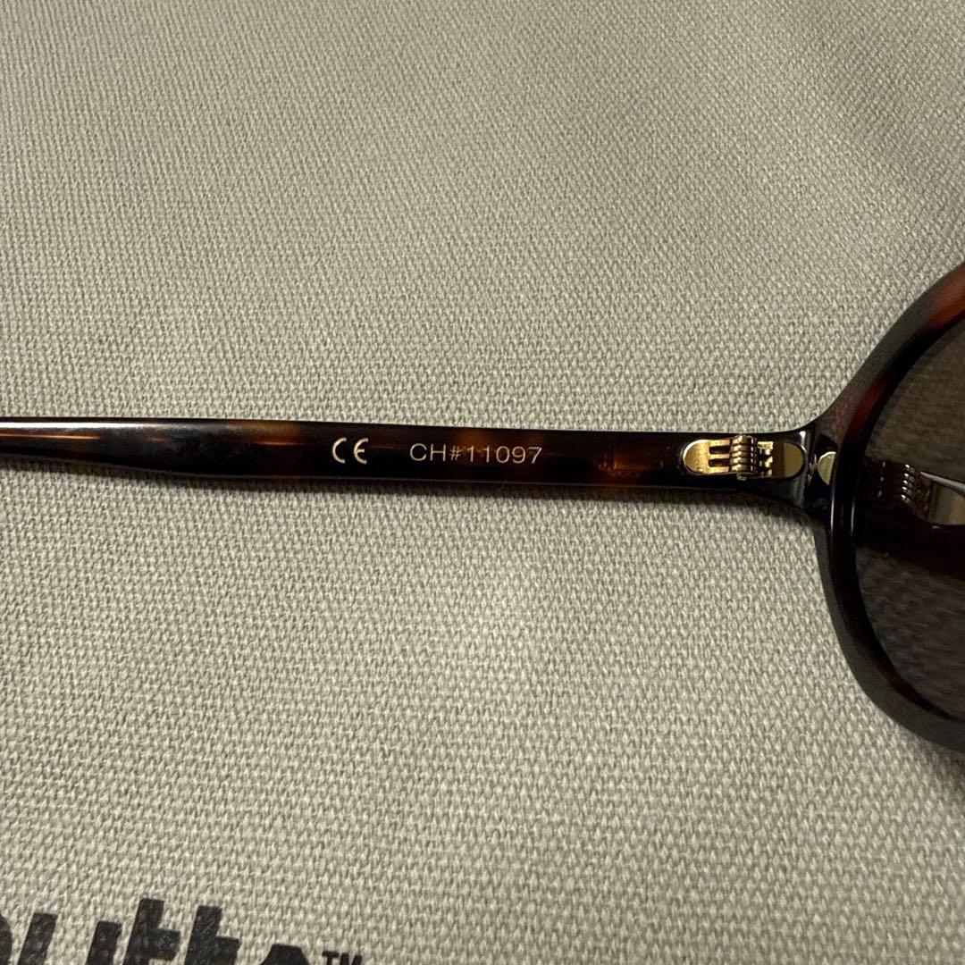 新品　chutts ブラウン ユニセックス オーバルシェイプサングラス