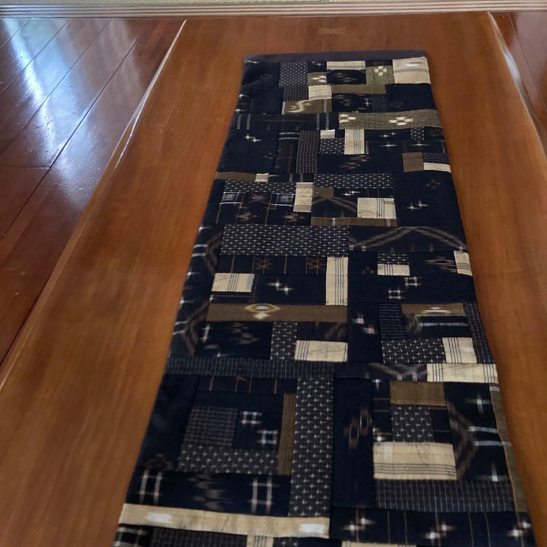 着物はぎれ　古布　久米島紬　タペストリー　フリーマット　パッチワーク