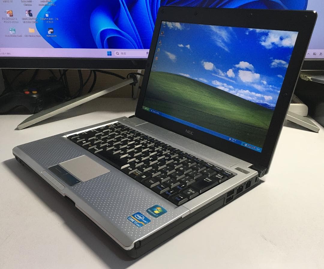 Windowsノート本体 NEC Versa Pro VK17HB-D Core i7 WindowsXP