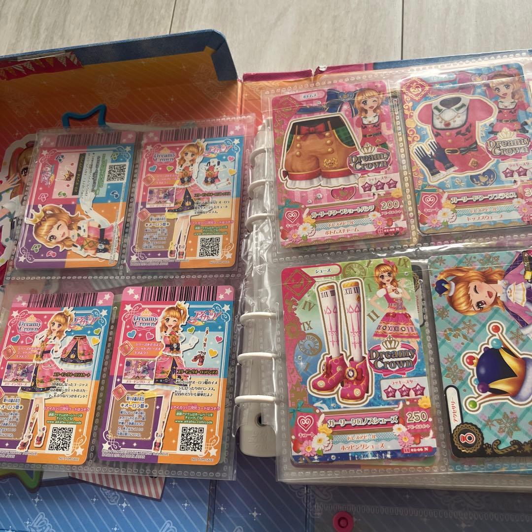 アイカツ カード　ケース＆キーホルダー付き 約９０枚　レア