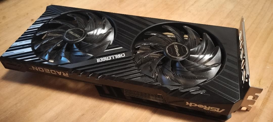 【値下げ】ASRock RX 7600 XT Challenger 16G OC