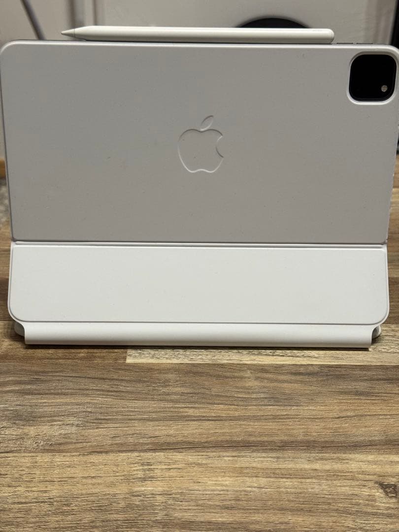 美品　iPad Pro 11インチ スペースグレー 本体 第２世代　4点セット