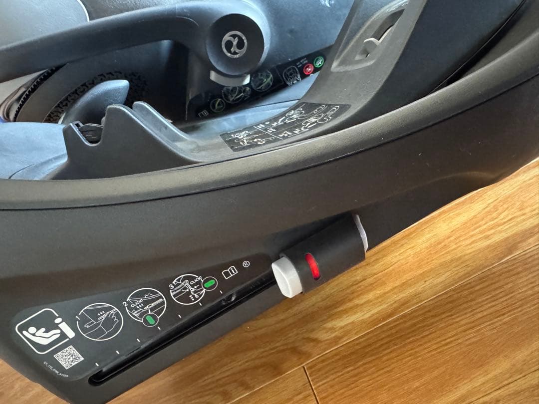 Cybex Cloud G i-Size ベビーシート ISOFIXベース付き