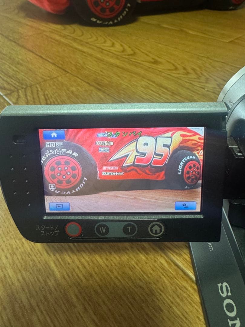 ソニー　HDDビデオカメラ　SR7 美品！