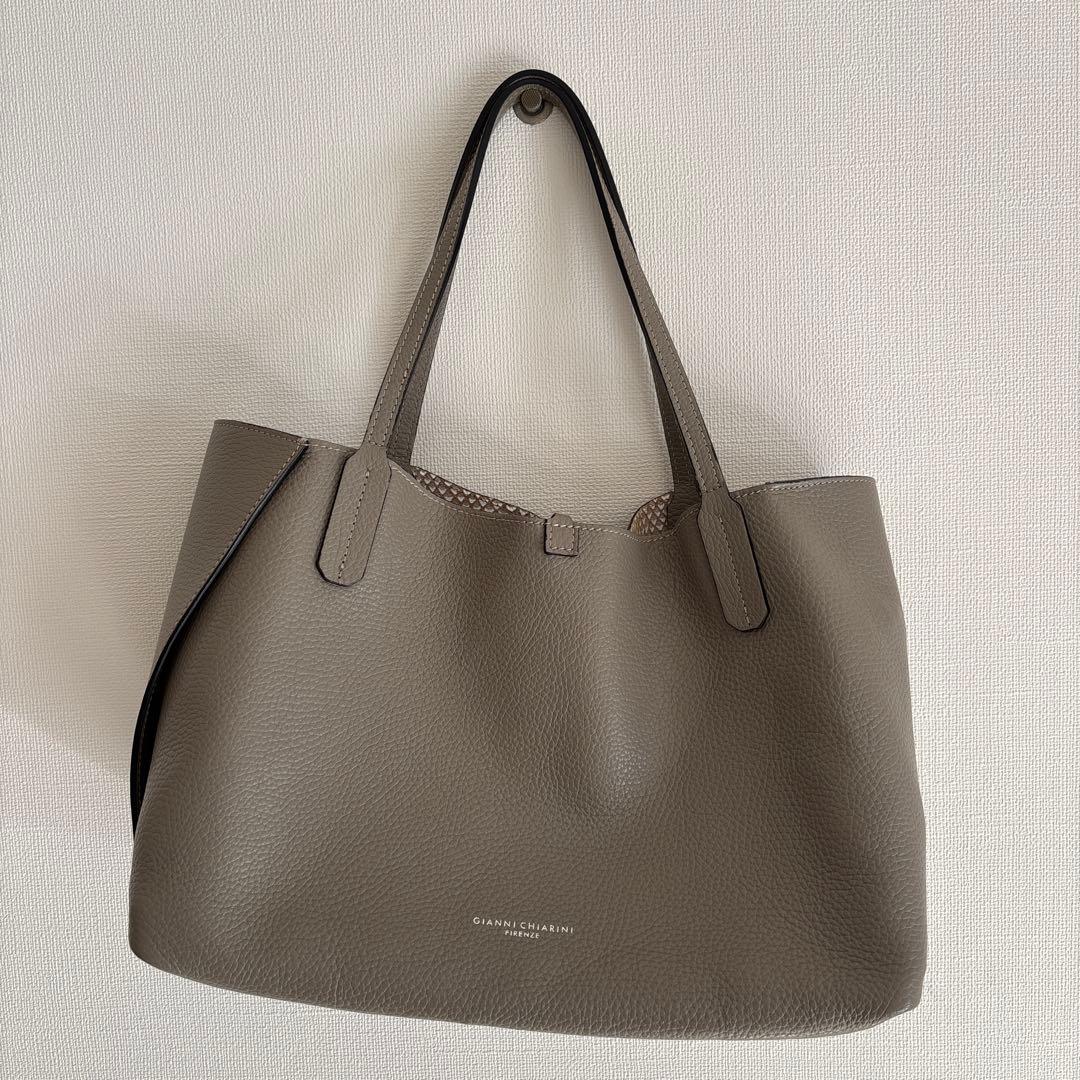 使用感なしGIANNI CHIARINI グレーベージュレザーバッグ