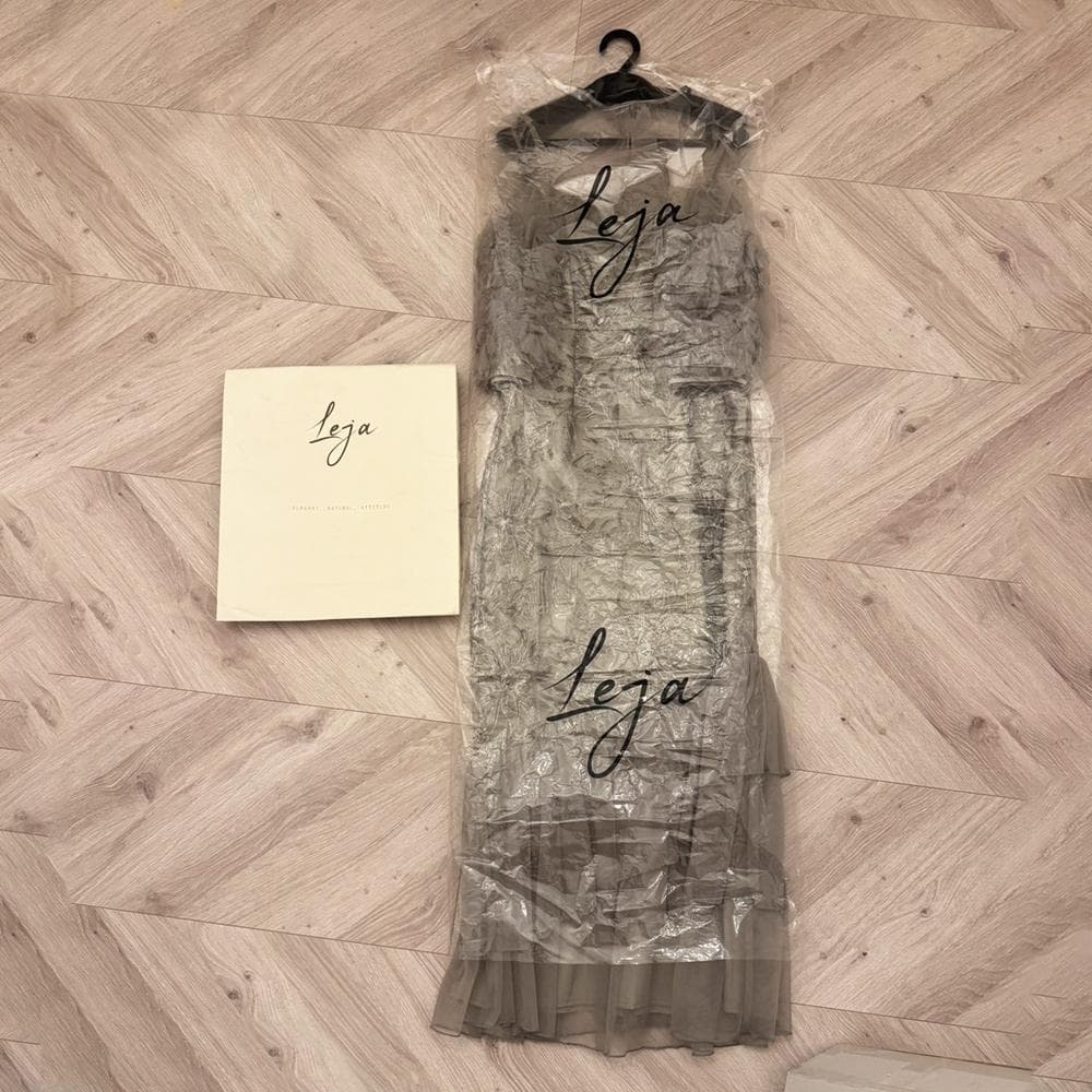 LEJA レジャ フラワースパンコールチュールフリルスリーブIライン ドレス