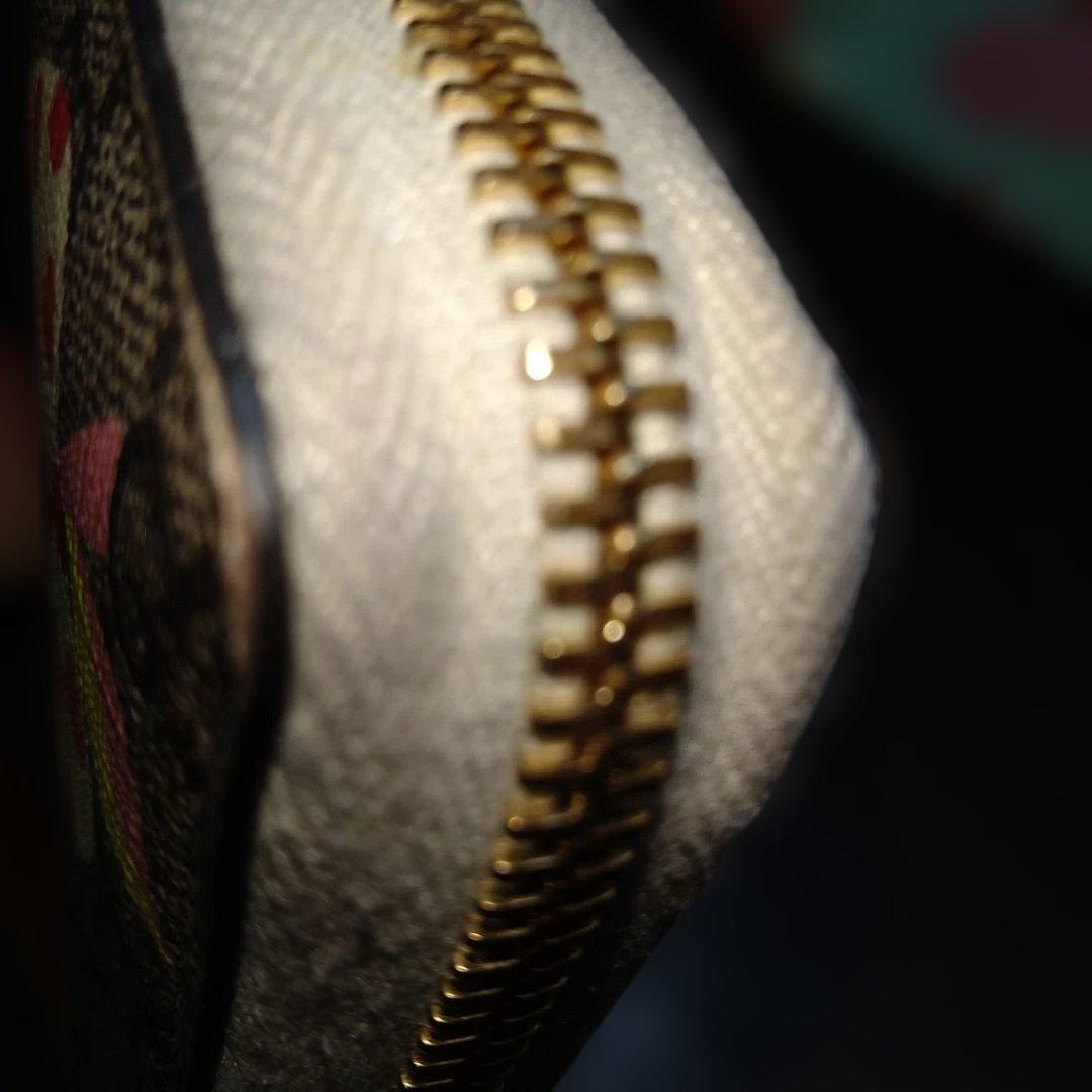 GUCCI フルーツ柄 長財布