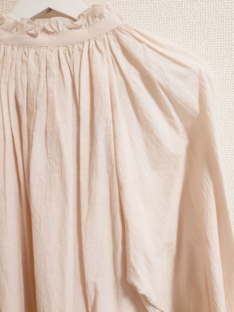 専用ですウィムガゼット　ブラウス