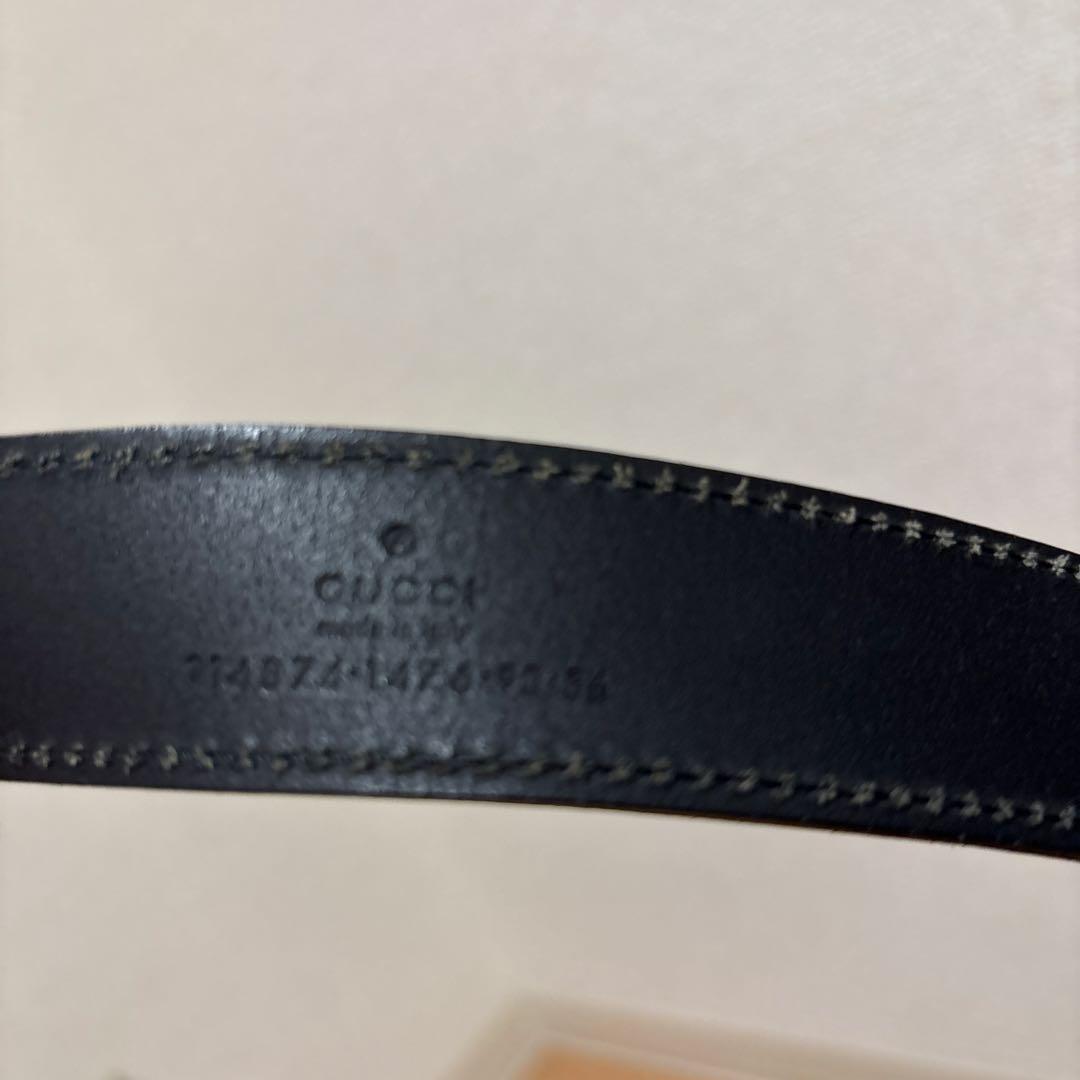 GUCCI ブラックレザー GGロゴベルト