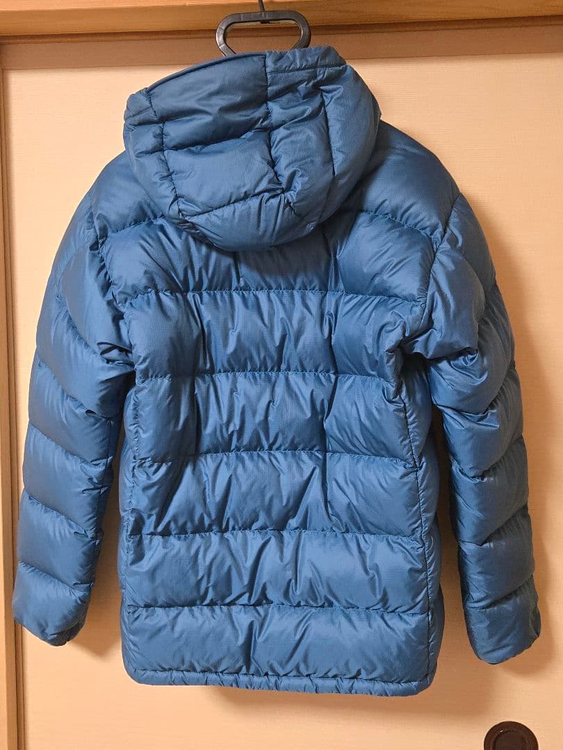 montbell フード付きダウンジャケット 青