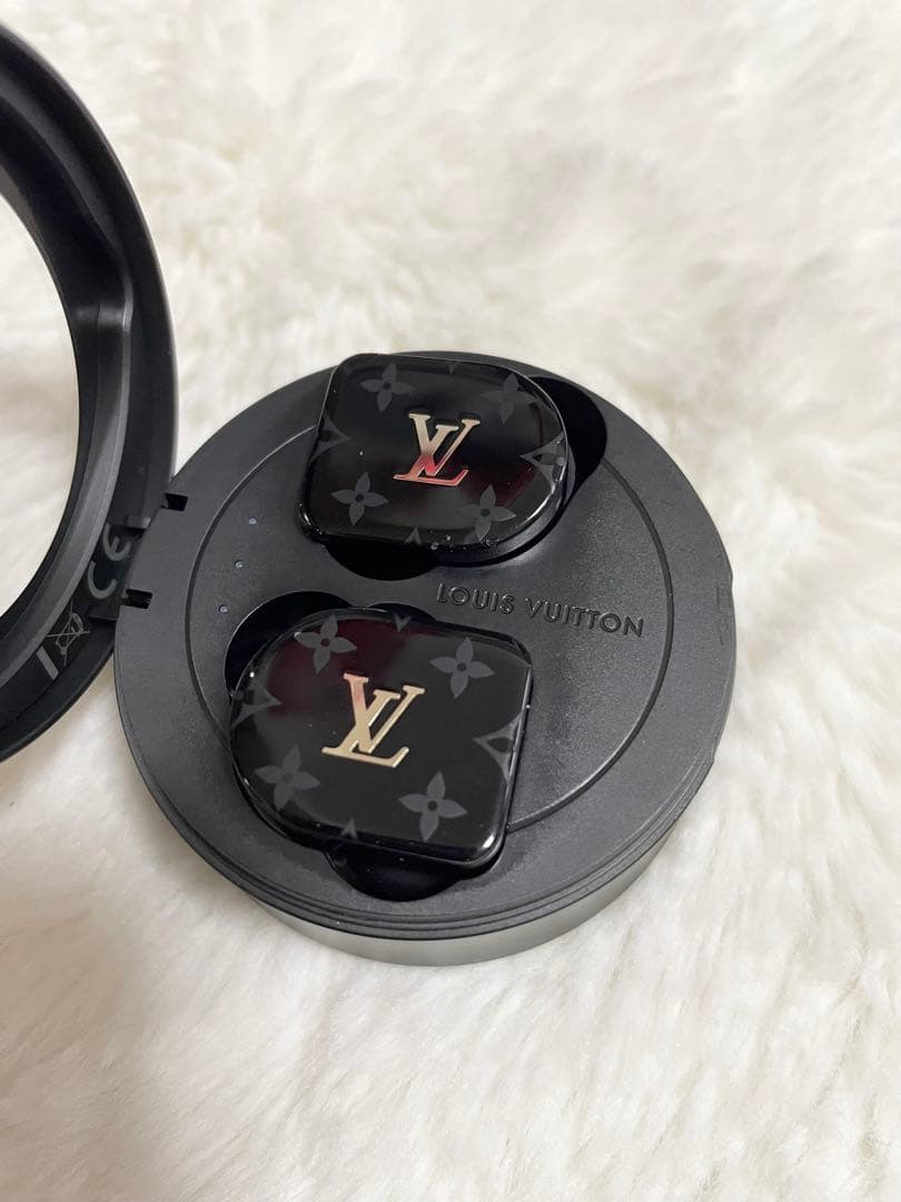 Louis Vuitton ワイヤレスイヤホン ブラック動作確認済み